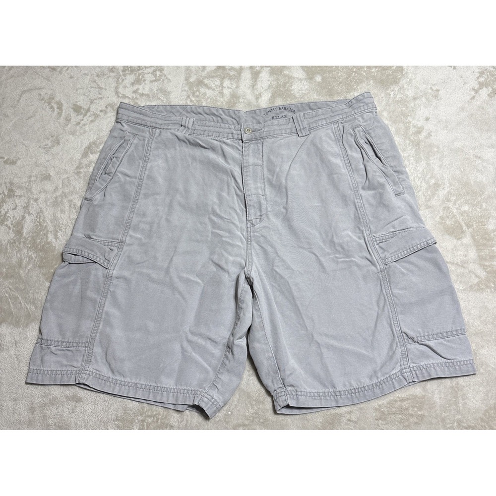 Tommy Bahama Relax Cargo Shorts Men's Size 40 Light Gray Flat Front